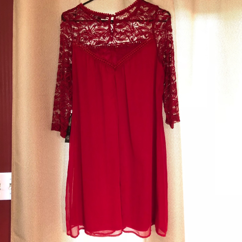 Size med ladies dress